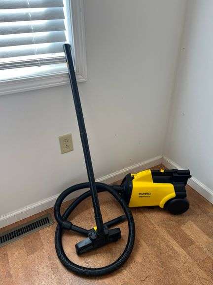 Eureka Mighty Mite Vacuum Cleaner