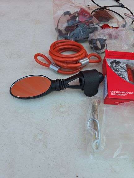 LOT OF BICYCLE ACCESSORIES