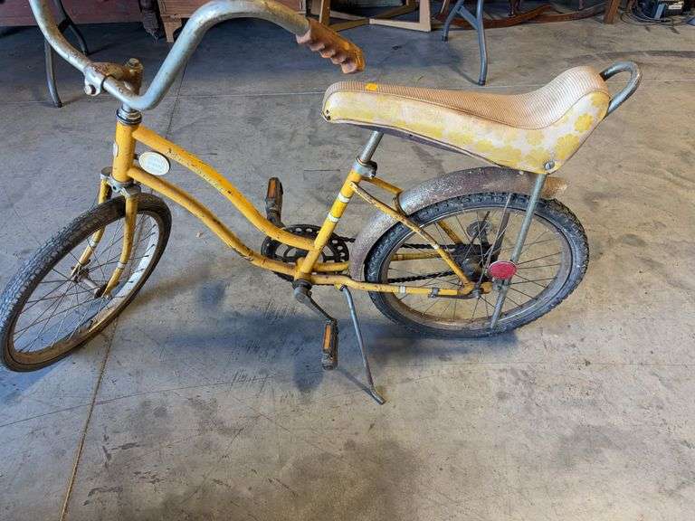 Vintage yellow John Deere bicycle - as is