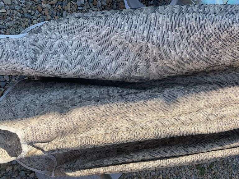 Umbrella stand w/ umbrella, outdoor chair and extra cushion