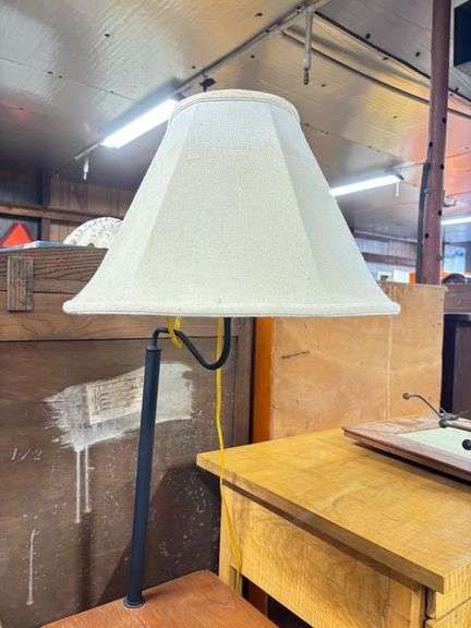 Light Stand 20”D 14” W 22” H