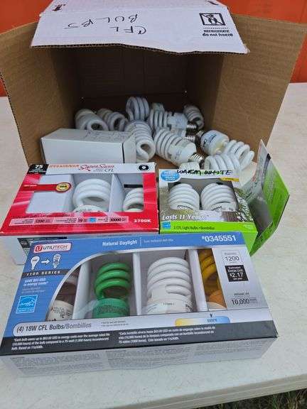 LOT OF BULBS