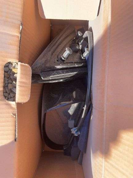 Large lot of misc. items including car seat, Rubbermaid trash barrel, radio parts, jumper cables, hy