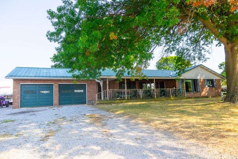 Ranch home with 2-Car Garage (SOLD $332,200)