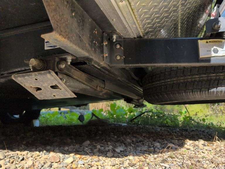 2018 NuCamp Tab 400 pull-behind camper