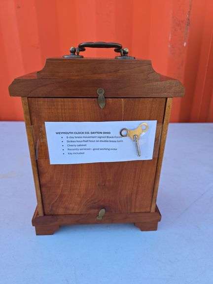WEYMOUTH CLOCK CO. 8 DAY WINDUP MANTLE CLOCK WORKS