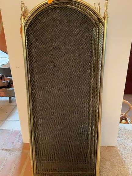 2 Foldable Fireplace Screens