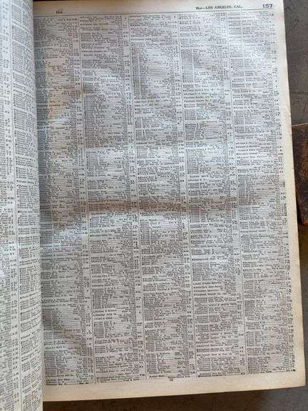 Tote of vintage items - plate, signs/pictures, and more