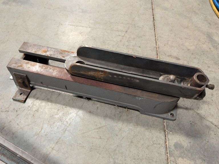 (2) metal pieces - part of wood lathe