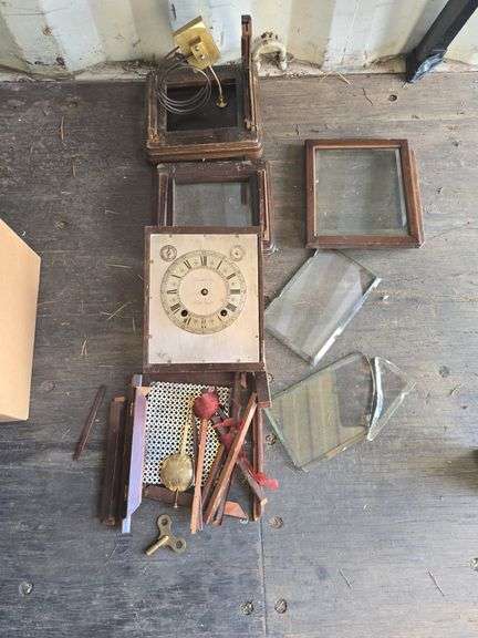 ANTIQUE CLOCK NEEDS ASSEMBLED