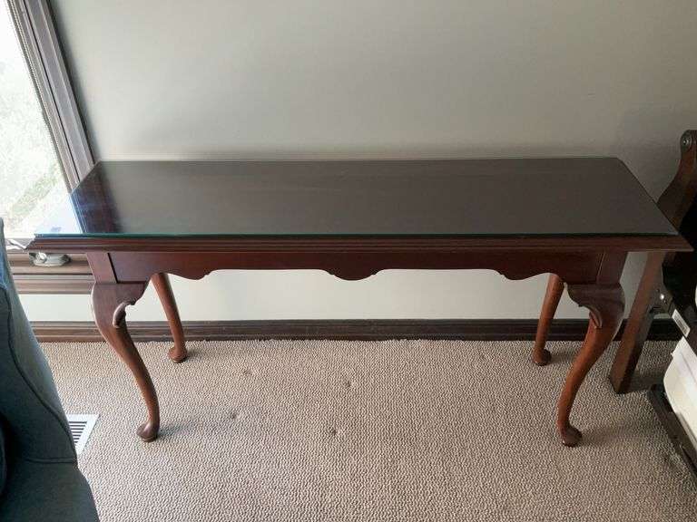 Ethan Allen Entry Table