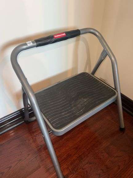 Rubbermaid Stepstool