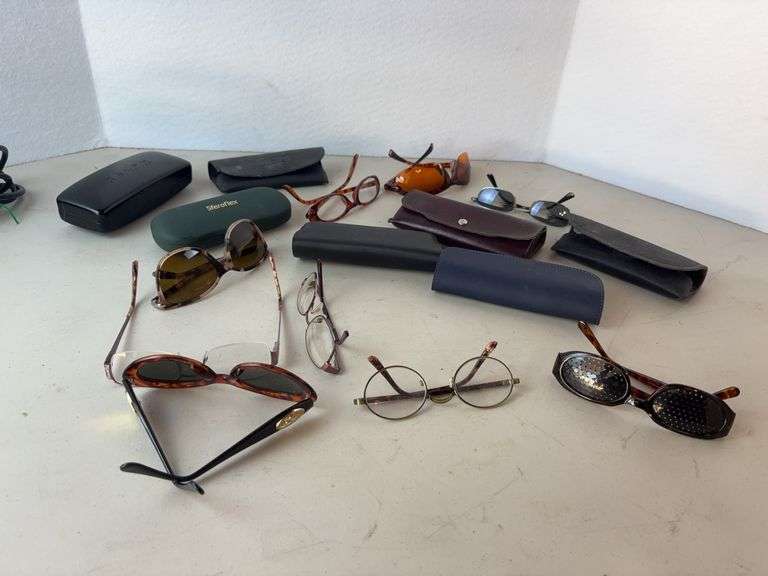 Glasses / Sun & Reading