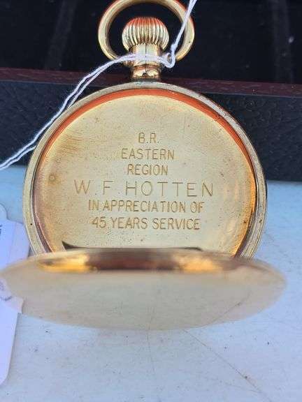 VERTEX REVUE SWISS RAILWAY WINDUP POCKET WATCH 15 JEWEL WORKS