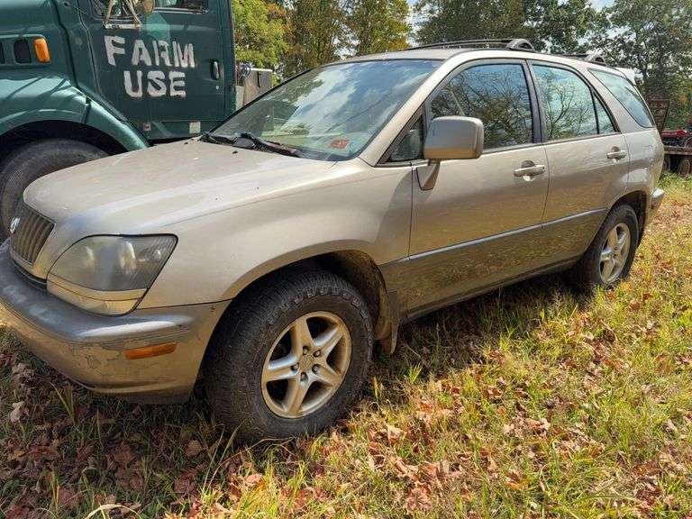 2000 Lexus RX 300 SUV, Have Title, Vin# JT6HF10UXY0144877