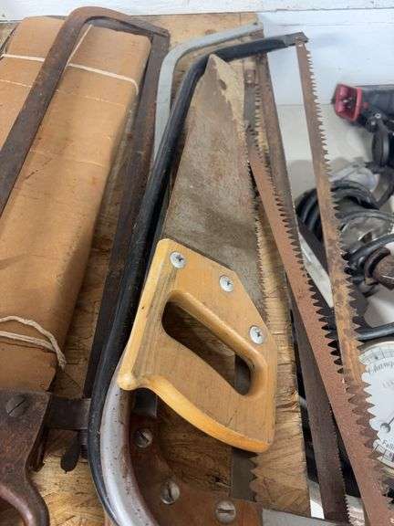 Lg Lot of Hand Saws -15