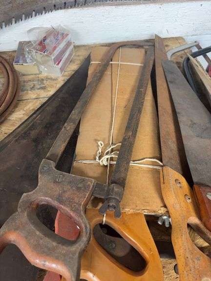 Lg Lot of Hand Saws -15