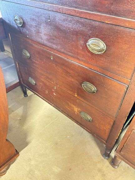 Dresser 42” H 21” D 39” W