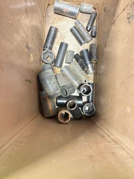Deep Sockets & Ratchets