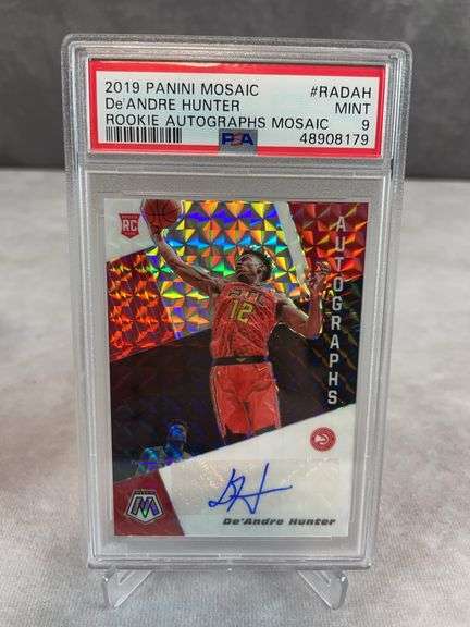 2019 Mosaic Rookie Autographs #RADAH De'Andre Hunter RC Mosaic Prizm PSA 9