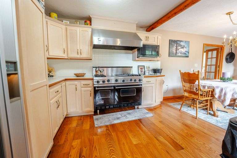 Lodge on 12 Acres with a Million Dollar View, Sold $533,500