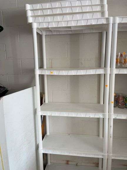 Plastic Shelf w/ Extras