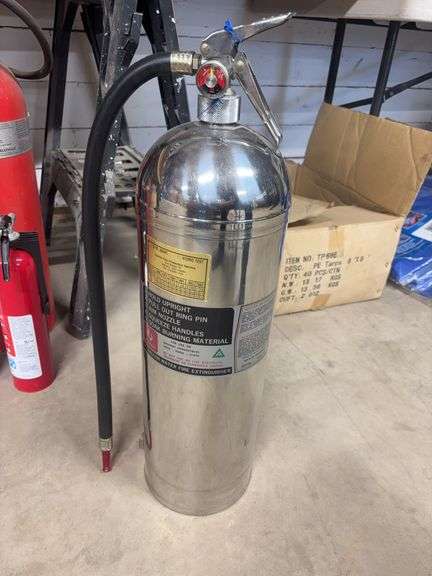 2.5 Gal Fire Extinguisher