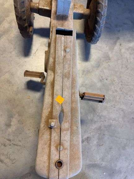 John Deere pedal tractor - missing seat and steering wheel