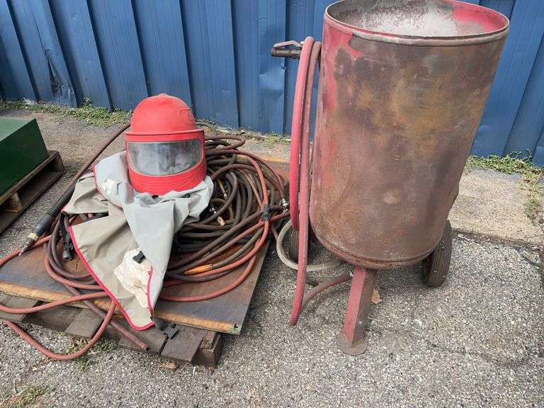 Sandblaster, Hoses, & Helmet