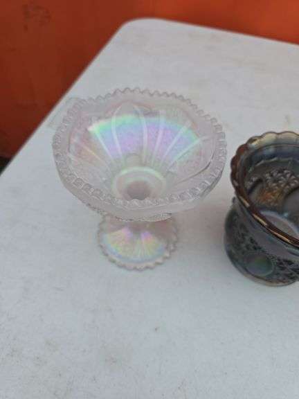 LOT OF 2 GLASS IMPERIAL PIECES