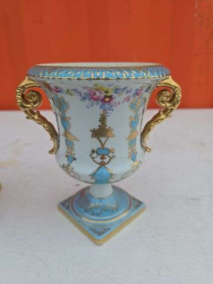 SET OF 2 VINTAGE HANDLED VASES