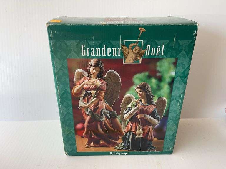Grandeur Noel Nativity Angels