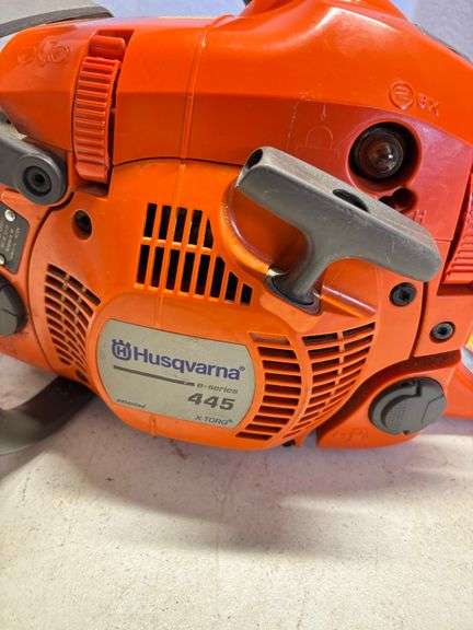 Husqvarna 445 Chainsaw , 18” Bar , Like New w/Case
