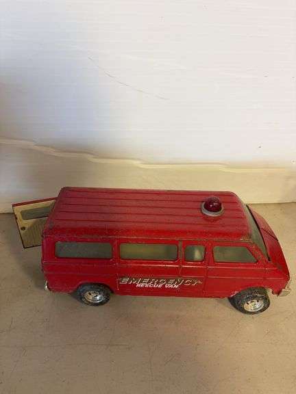 Toy trucks and other vehicles with tote - Tonka, Ertl, and more