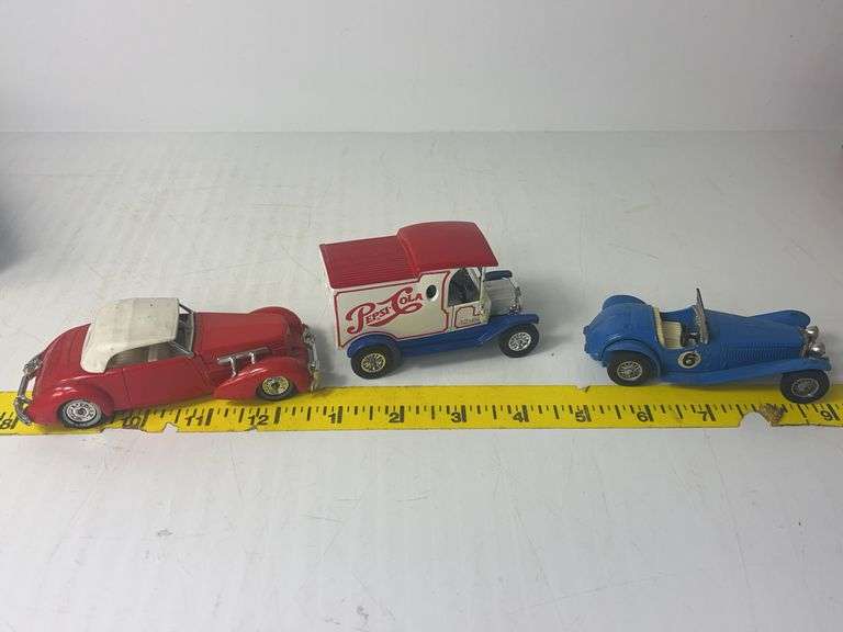 Matchbox Pepsi-Cola Vehicle and Cars