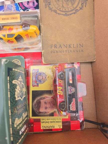 LOT OF TOYS AND MISC