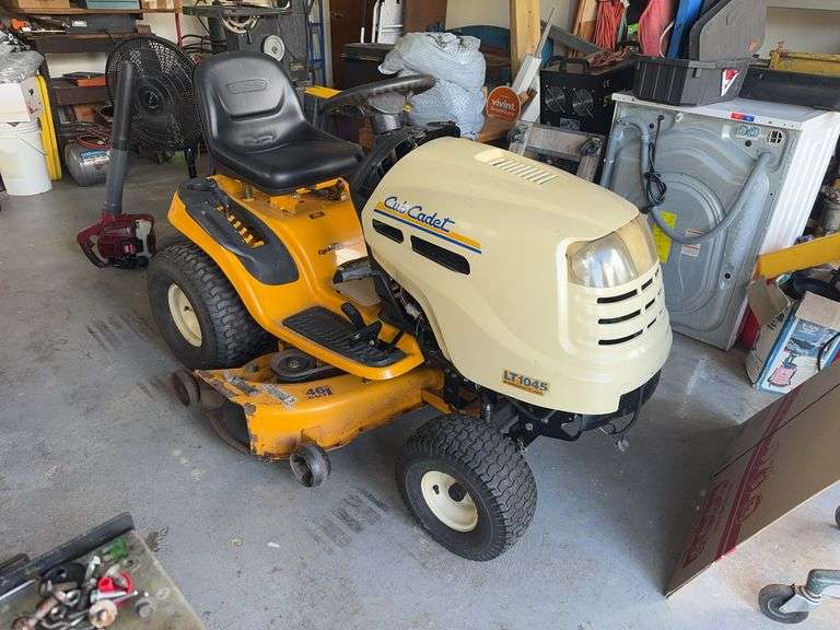 Cub Cadet LT1045 46” Cut