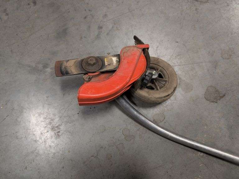 Husqvarna X-series 326E curved lawn edger - works