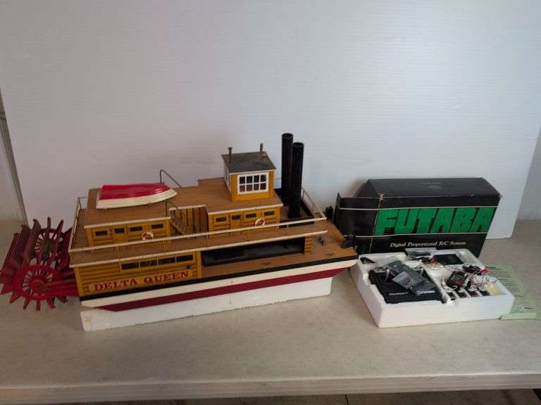 Delta Queen remote control wooden steamboat