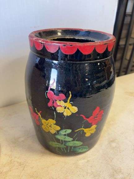 (5) pottery/ceramic vases and jugs