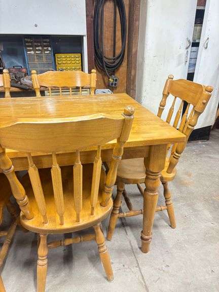 Dining Table w/6 Chairs 60”W 34” D 29” H