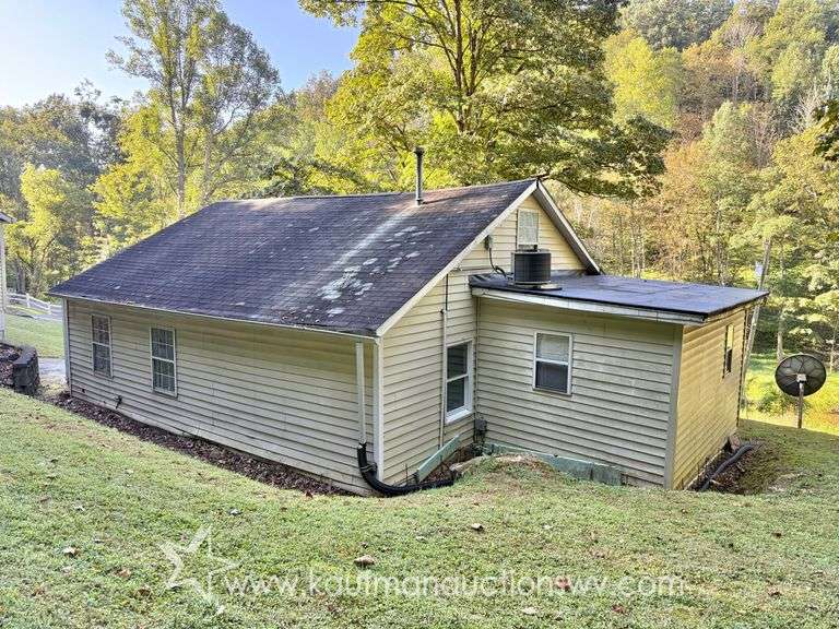 20+/- Acre Doddridge County WV Home & Land