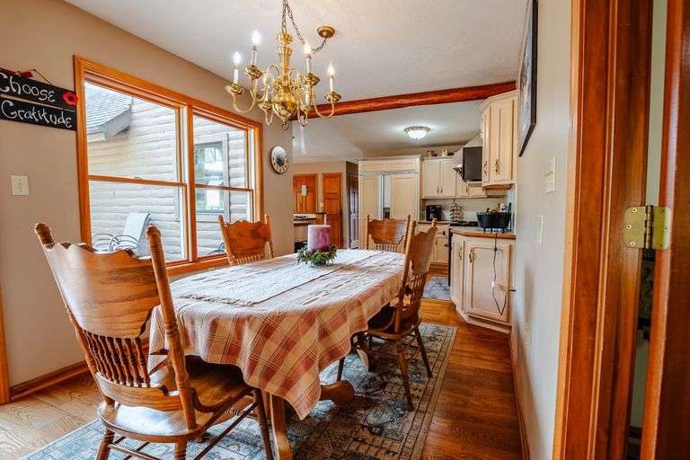 Lodge on 12 Acres with a Million Dollar View, Sold $533,500