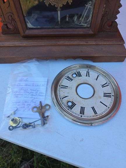 E.N. WELCH 8 DAY WINDUP MANTLE CLOCK RUNS