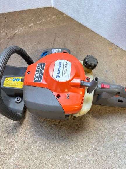 Husqvarna 122HD45 Gas Hedge Trimmer
