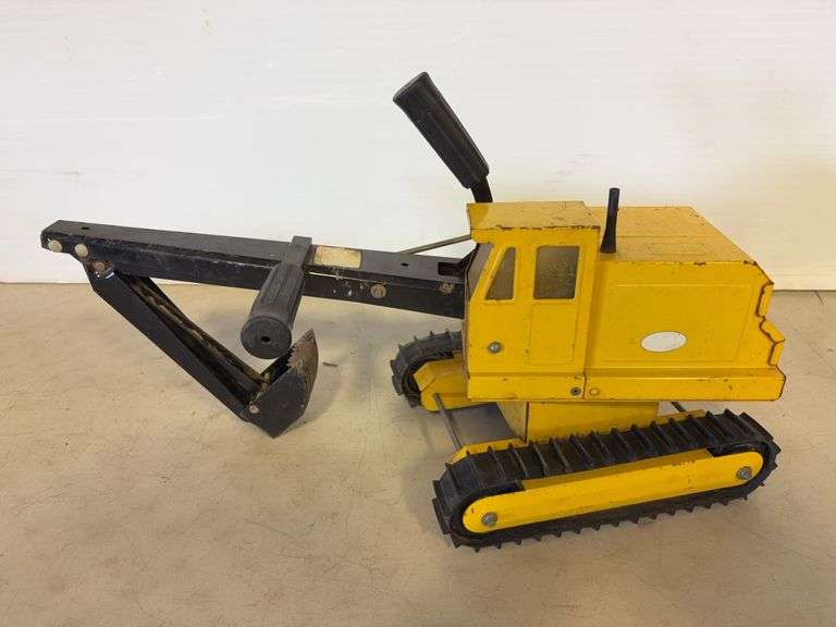 Toy trucks and other vehicles with tote - Tonka, Ertl, and more