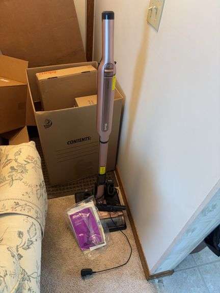 Shark Sweeper w/Attachments