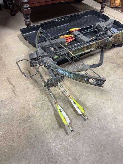 Dakota SL Crossbow & Case w/Arrows
