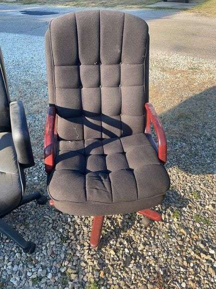 (2) office swivel chairs