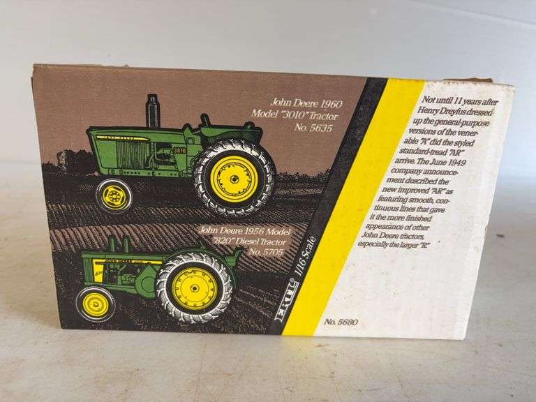 John Deere 1949 model diecast AR tractor - 1/16 scale, dirty